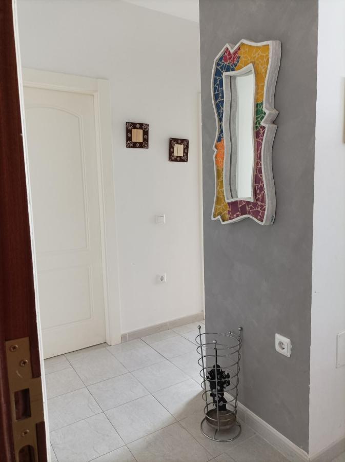 Apartamento Luminoso En El Astillero Exteriör bild